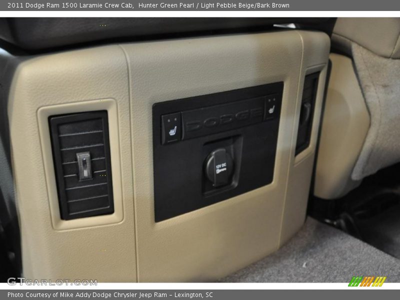 Hunter Green Pearl / Light Pebble Beige/Bark Brown 2011 Dodge Ram 1500 Laramie Crew Cab