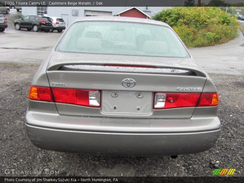 Cashmere Beige Metallic / Oak 2000 Toyota Camry LE
