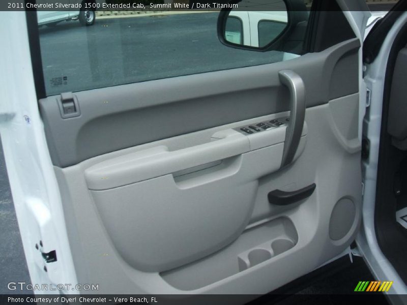 Summit White / Dark Titanium 2011 Chevrolet Silverado 1500 Extended Cab