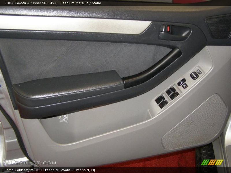 Titanium Metallic / Stone 2004 Toyota 4Runner SR5 4x4