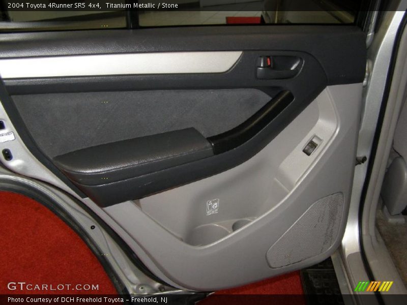Titanium Metallic / Stone 2004 Toyota 4Runner SR5 4x4