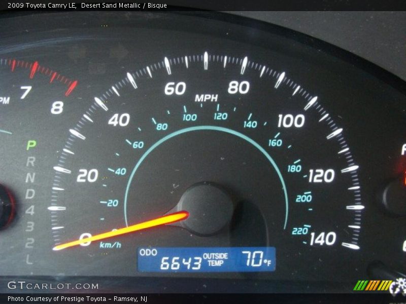 Desert Sand Metallic / Bisque 2009 Toyota Camry LE