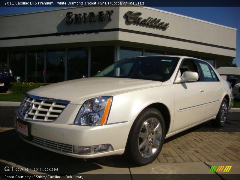 White Diamond Tricoat / Shale/Cocoa Aniline Seats 2011 Cadillac DTS Premium