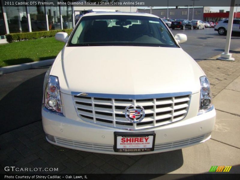 White Diamond Tricoat / Shale/Cocoa Aniline Seats 2011 Cadillac DTS Premium