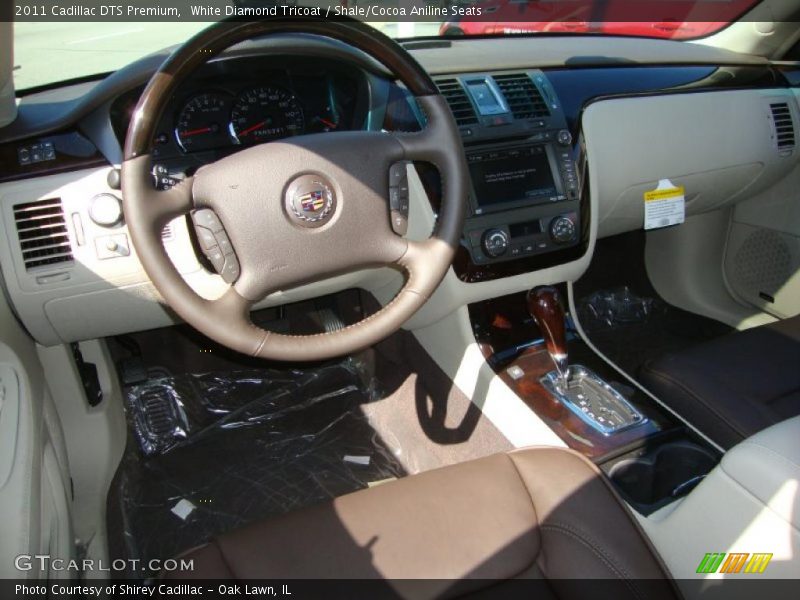 White Diamond Tricoat / Shale/Cocoa Aniline Seats 2011 Cadillac DTS Premium