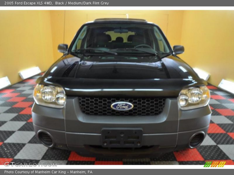 Black / Medium/Dark Flint Grey 2005 Ford Escape XLS 4WD