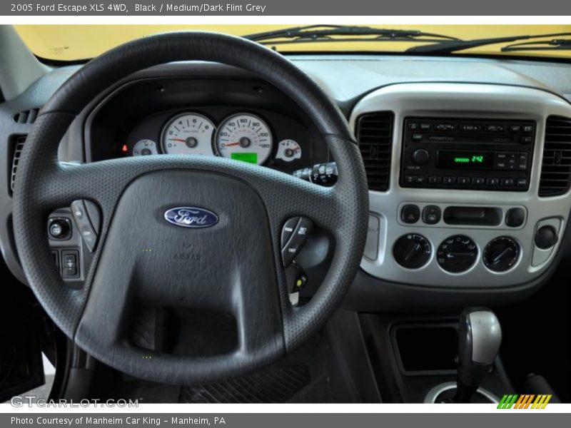 Black / Medium/Dark Flint Grey 2005 Ford Escape XLS 4WD