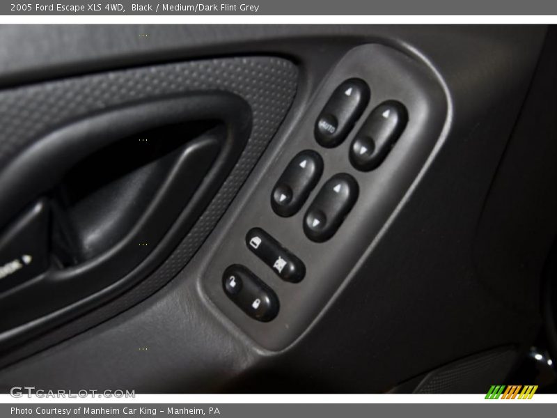 Black / Medium/Dark Flint Grey 2005 Ford Escape XLS 4WD