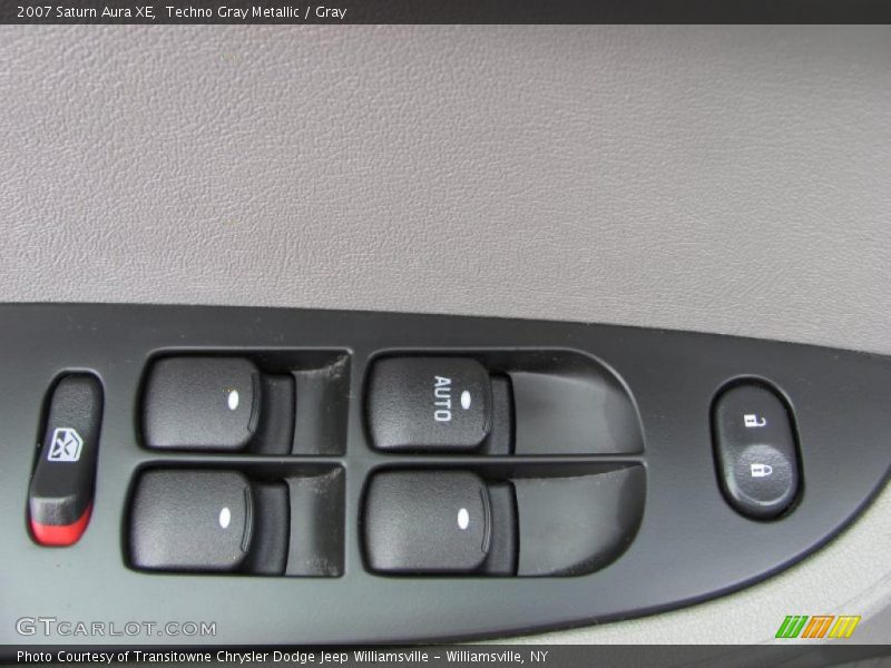 Techno Gray Metallic / Gray 2007 Saturn Aura XE