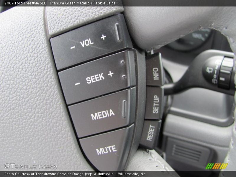 Titanium Green Metallic / Pebble Beige 2007 Ford Freestyle SEL