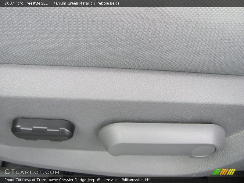 Titanium Green Metallic / Pebble Beige 2007 Ford Freestyle SEL