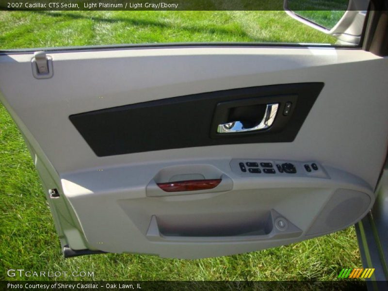 Light Platinum / Light Gray/Ebony 2007 Cadillac CTS Sedan