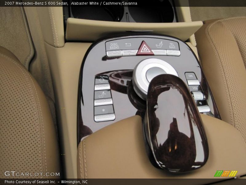 Controls of 2007 S 600 Sedan