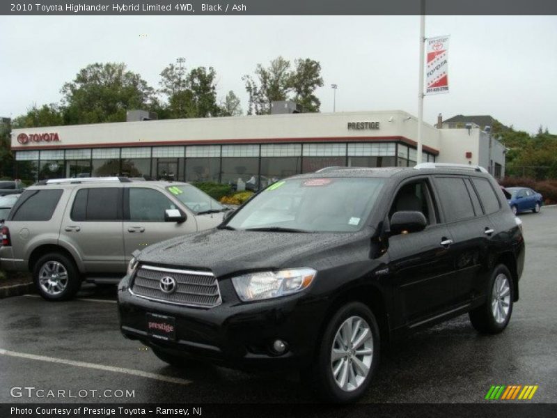 Black / Ash 2010 Toyota Highlander Hybrid Limited 4WD