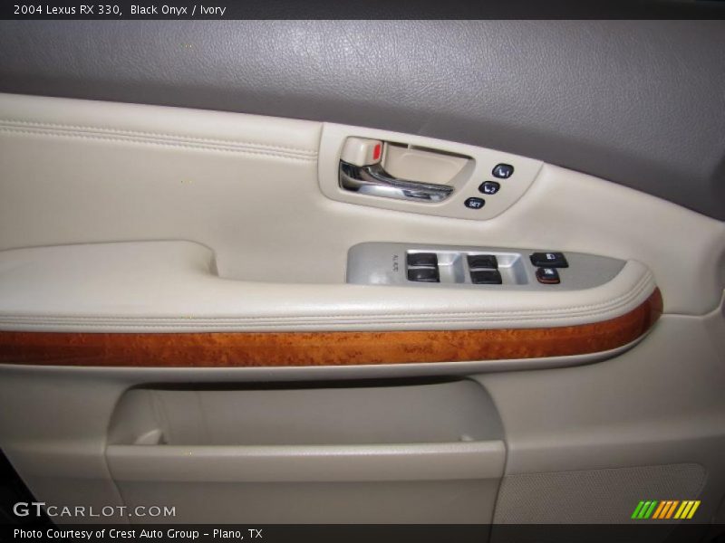 Black Onyx / Ivory 2004 Lexus RX 330