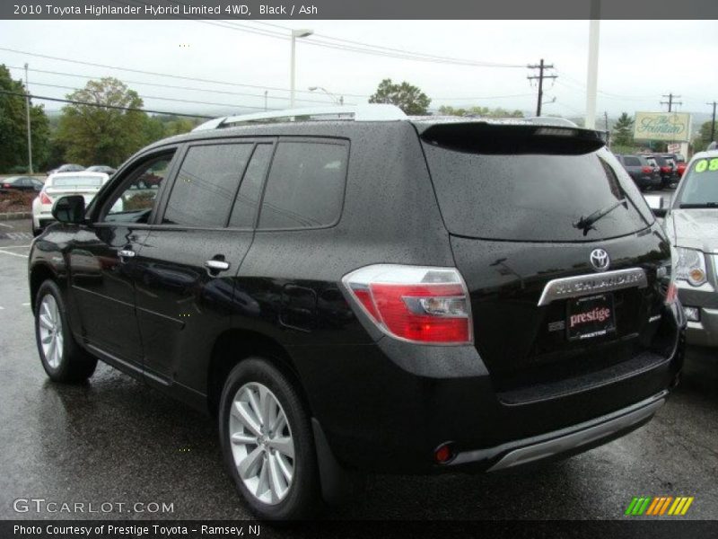 Black / Ash 2010 Toyota Highlander Hybrid Limited 4WD