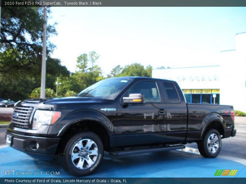 Tuxedo Black / Black 2010 Ford F150 FX2 SuperCab