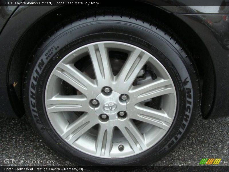 Cocoa Bean Metallic / Ivory 2010 Toyota Avalon Limited