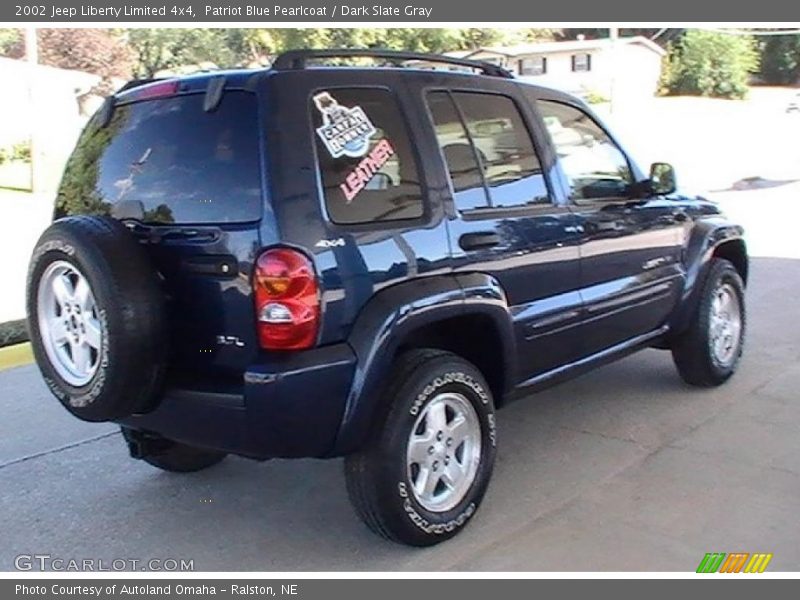 Patriot Blue Pearlcoat / Dark Slate Gray 2002 Jeep Liberty Limited 4x4