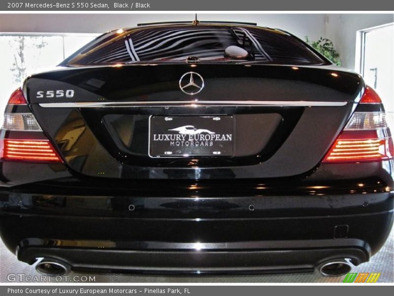 Black / Black 2007 Mercedes-Benz S 550 Sedan