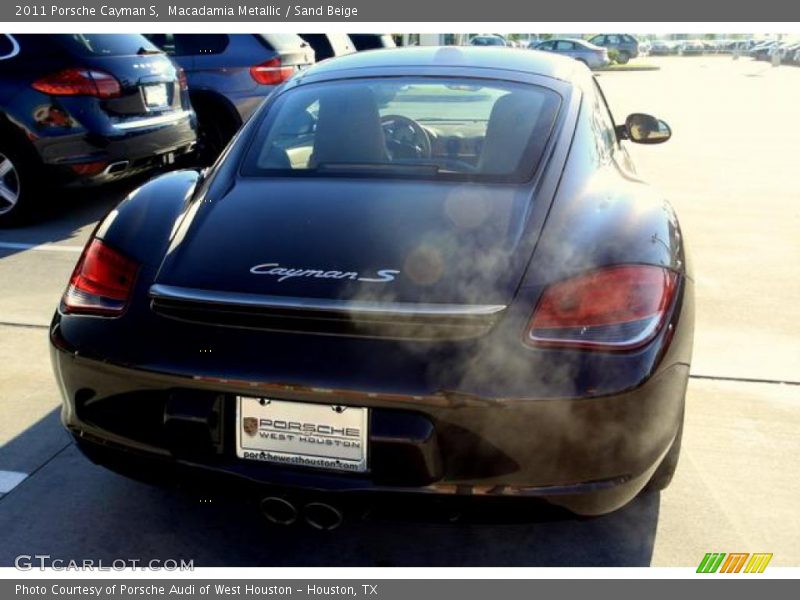 Macadamia Metallic / Sand Beige 2011 Porsche Cayman S