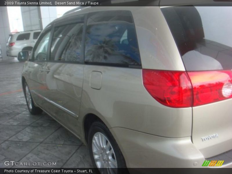 Desert Sand Mica / Taupe 2009 Toyota Sienna Limited