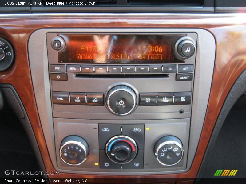 Deep Blue / Morocco Brown 2009 Saturn Aura XR