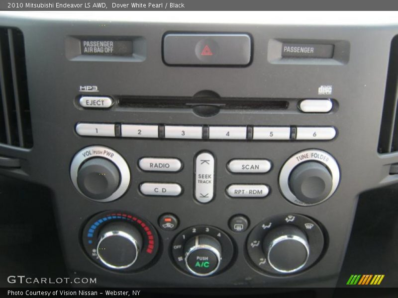 Dover White Pearl / Black 2010 Mitsubishi Endeavor LS AWD