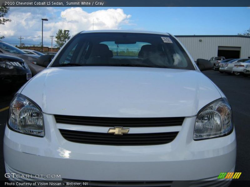 Summit White / Gray 2010 Chevrolet Cobalt LS Sedan