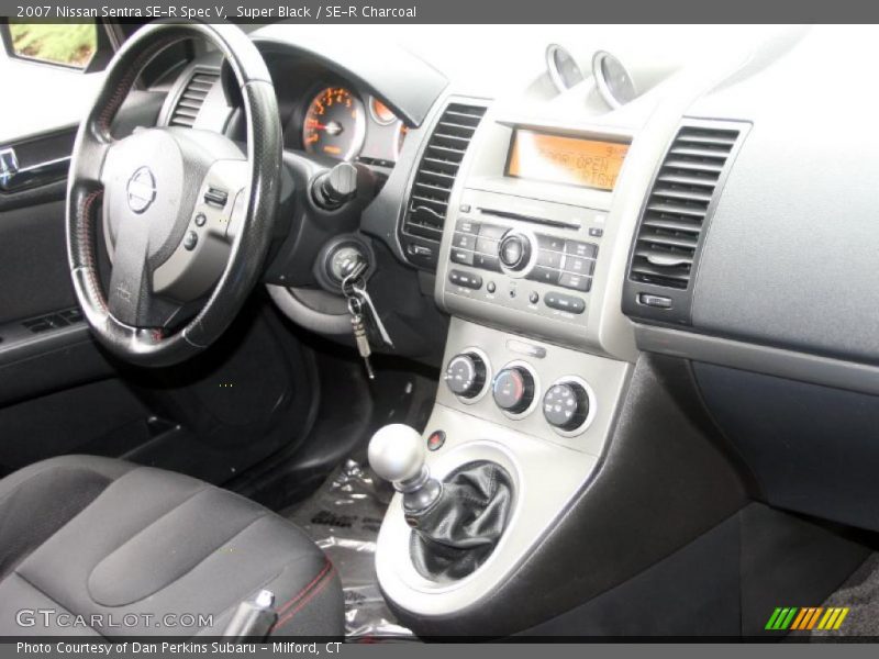 Super Black / SE-R Charcoal 2007 Nissan Sentra SE-R Spec V