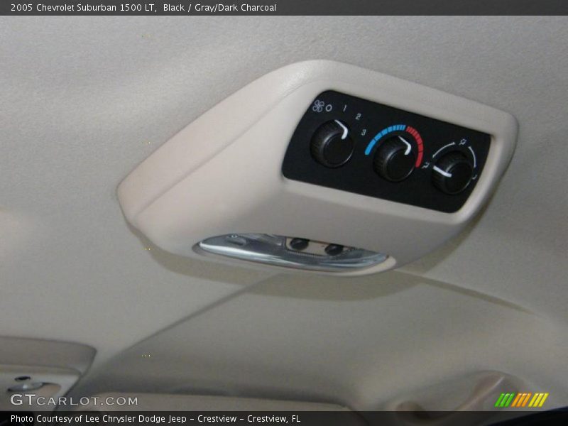 Black / Gray/Dark Charcoal 2005 Chevrolet Suburban 1500 LT