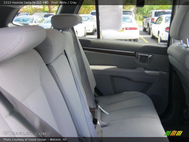 Pearl White / Gray 2010 Hyundai Santa Fe GLS 4WD