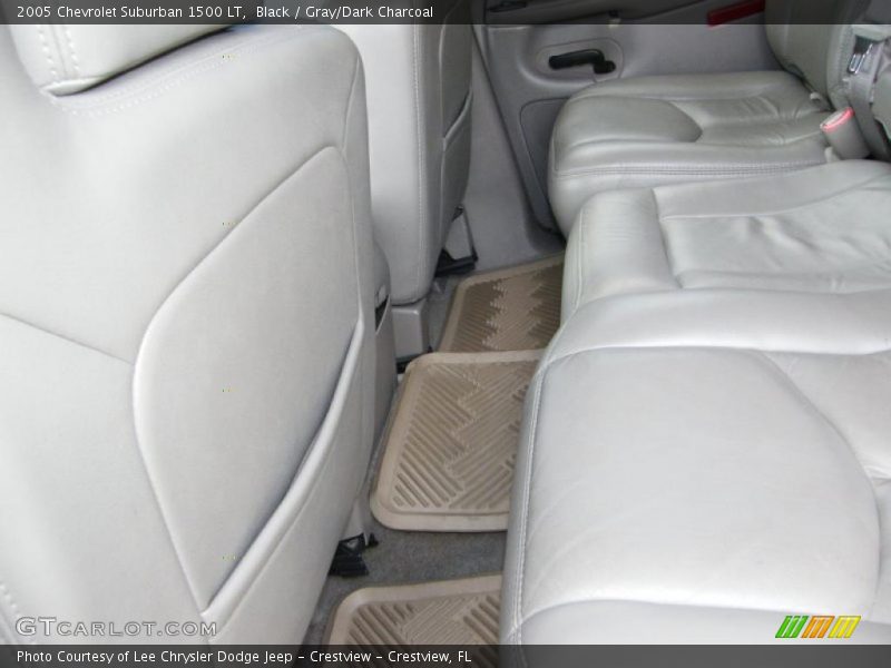 Black / Gray/Dark Charcoal 2005 Chevrolet Suburban 1500 LT