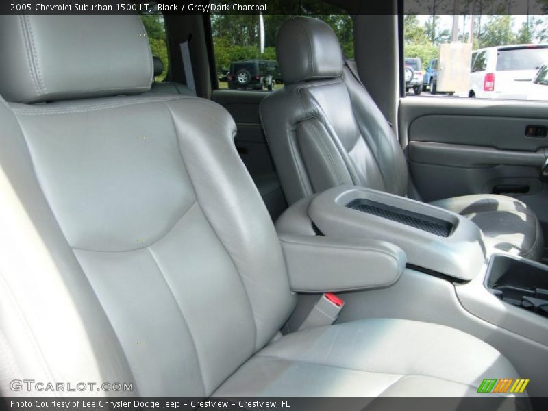 Black / Gray/Dark Charcoal 2005 Chevrolet Suburban 1500 LT
