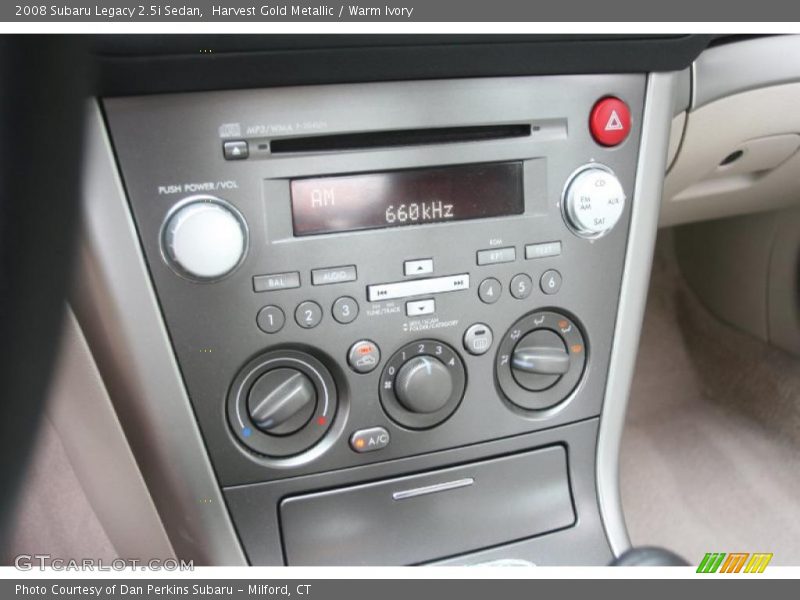 Harvest Gold Metallic / Warm Ivory 2008 Subaru Legacy 2.5i Sedan