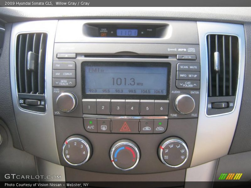 Willow Gray / Gray 2009 Hyundai Sonata GLS
