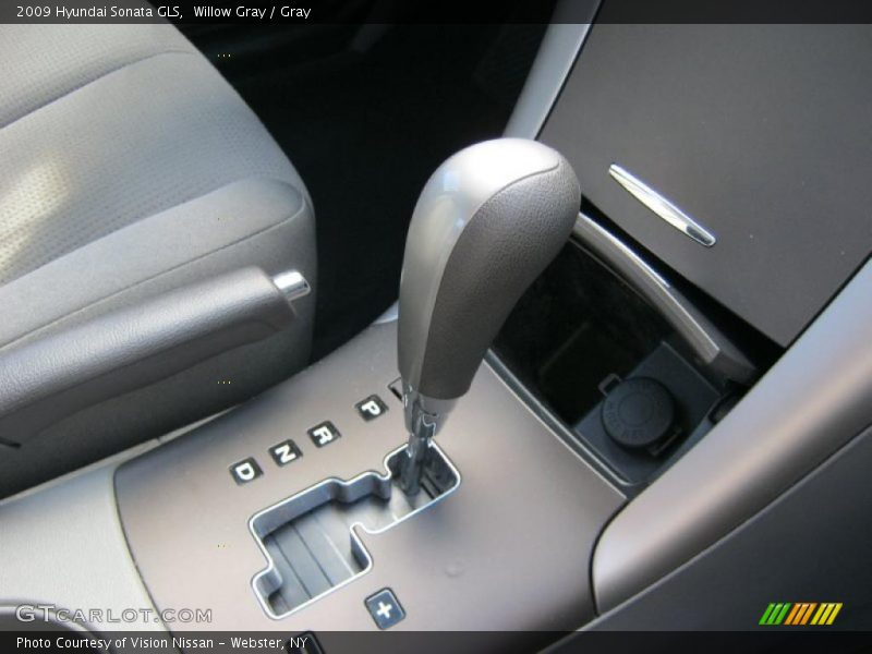 Willow Gray / Gray 2009 Hyundai Sonata GLS
