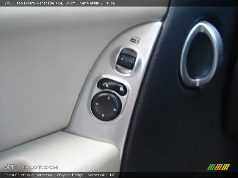 Bright Silver Metallic / Taupe 2003 Jeep Liberty Renegade 4x4