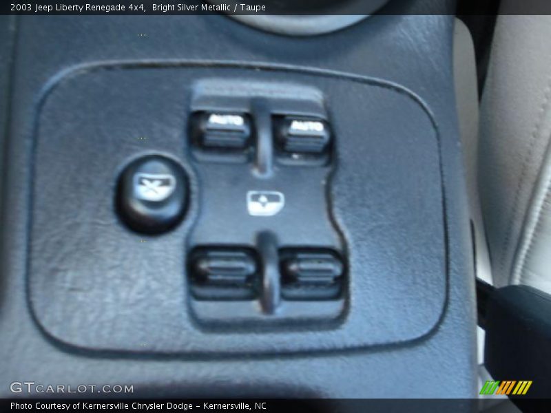 Bright Silver Metallic / Taupe 2003 Jeep Liberty Renegade 4x4
