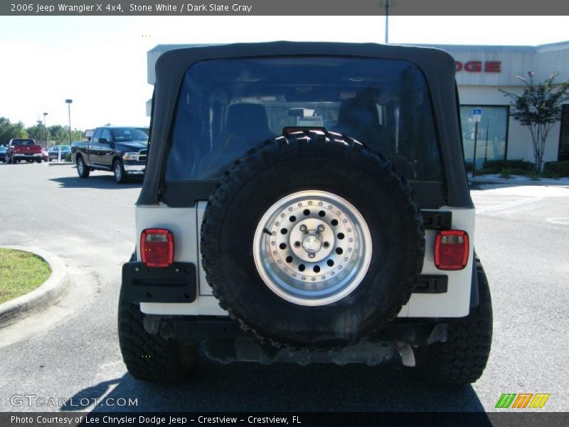 Stone White / Dark Slate Gray 2006 Jeep Wrangler X 4x4