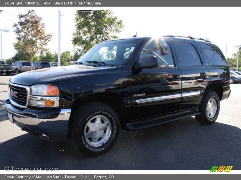 Onyx Black / Neutral/Shale 2004 GMC Yukon SLT 4x4