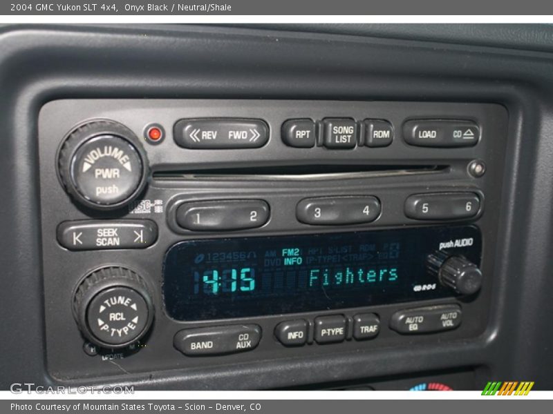 Onyx Black / Neutral/Shale 2004 GMC Yukon SLT 4x4
