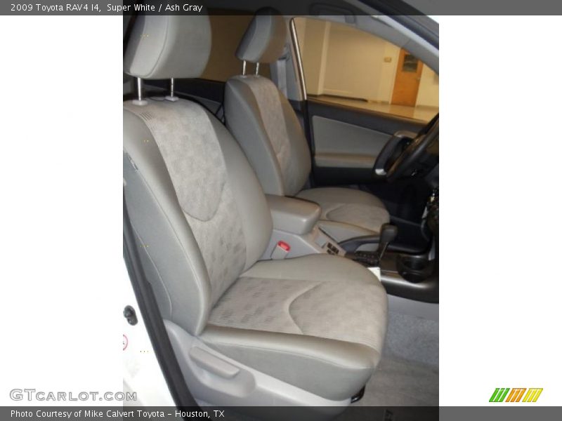 Super White / Ash Gray 2009 Toyota RAV4 I4