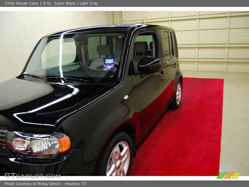Super Black / Light Gray 2009 Nissan Cube 1.8 SL