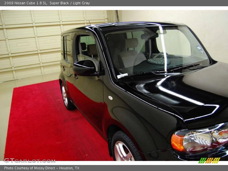 Super Black / Light Gray 2009 Nissan Cube 1.8 SL