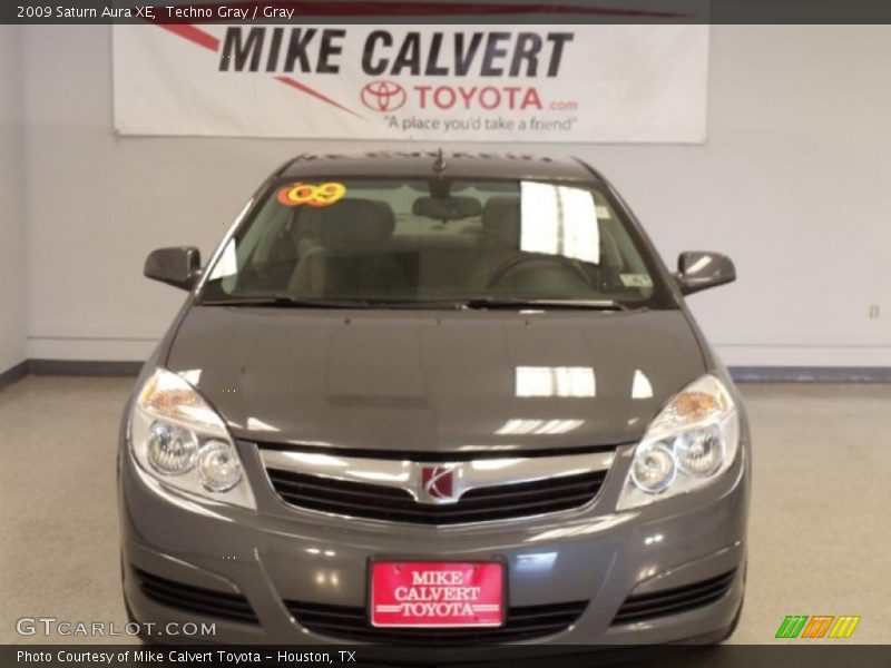 Techno Gray / Gray 2009 Saturn Aura XE