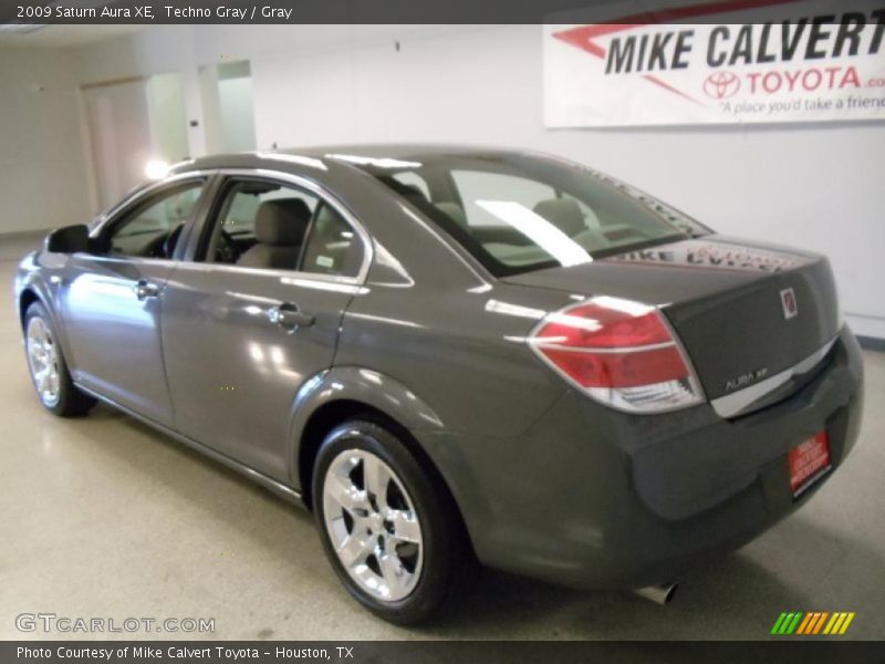 Techno Gray / Gray 2009 Saturn Aura XE