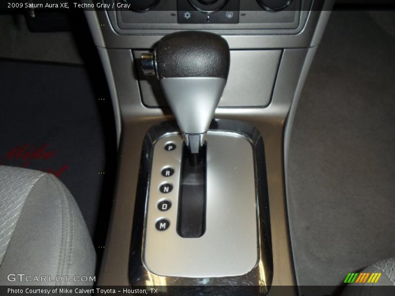 Techno Gray / Gray 2009 Saturn Aura XE