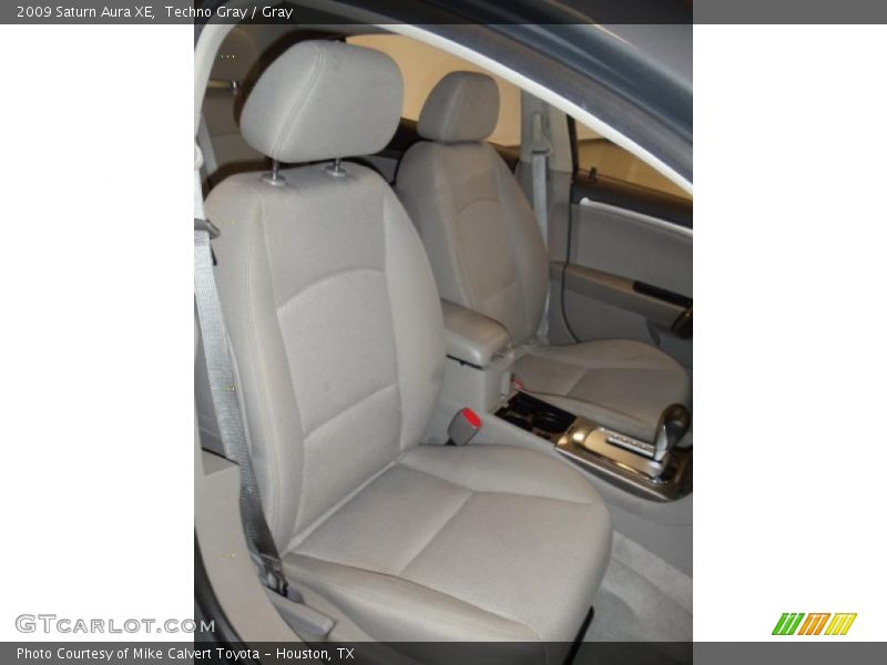 Techno Gray / Gray 2009 Saturn Aura XE