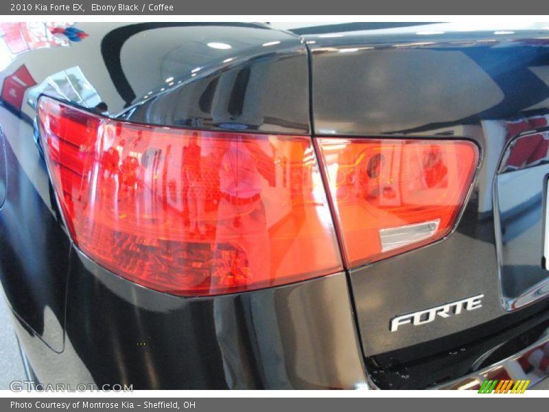 Ebony Black / Coffee 2010 Kia Forte EX